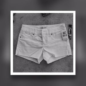 White cut off shorts-Seven7
